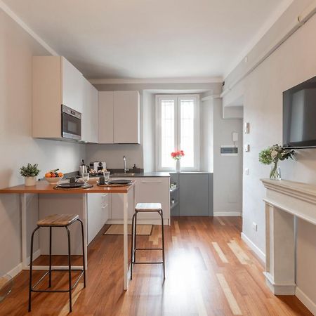 Bnbutler - Buenos Aires 49 - Lungo La Via Dello Shopping 밀라노 외부 사진